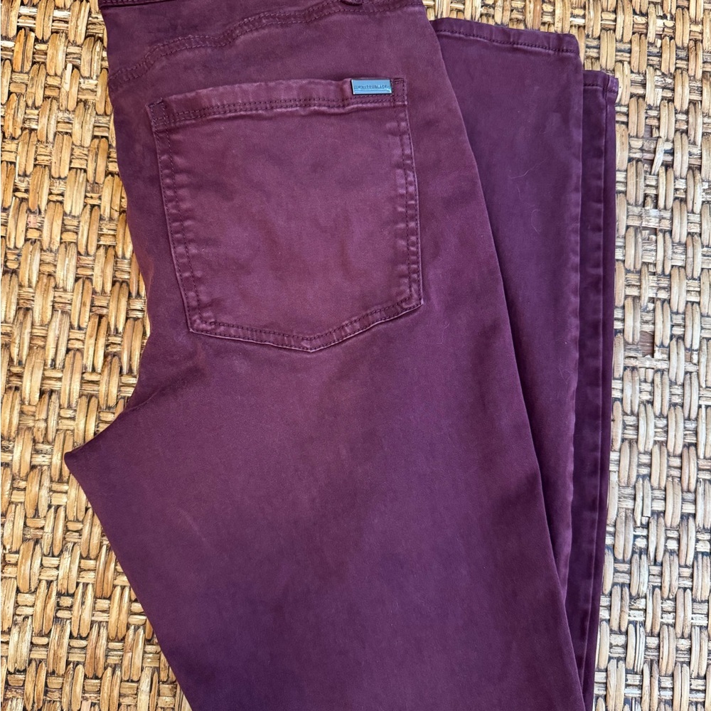 Beautiful, soft wine colored White House Black Market Skinny Jeans Size 8 Long!